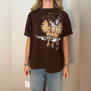 Brown tee// size M